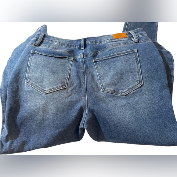 Royalty For Me Blue Denim High Rise Skinny Jeans, size 14 - Picture 4 of 13